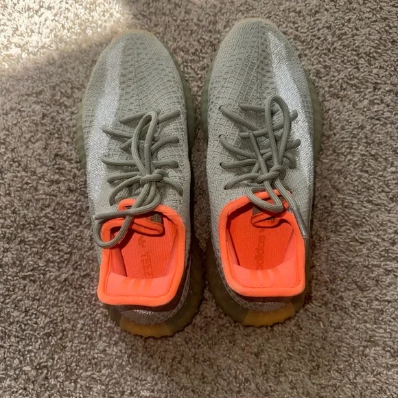 Yeezy Boost 350 'Desert Sage'Adidas / Sneakers / Yeezy Boost 350 is  available for purchase on au PAY Market - Imported Goods Online Store  Co.Ltd. | au PAY Market - Online Shopping Site